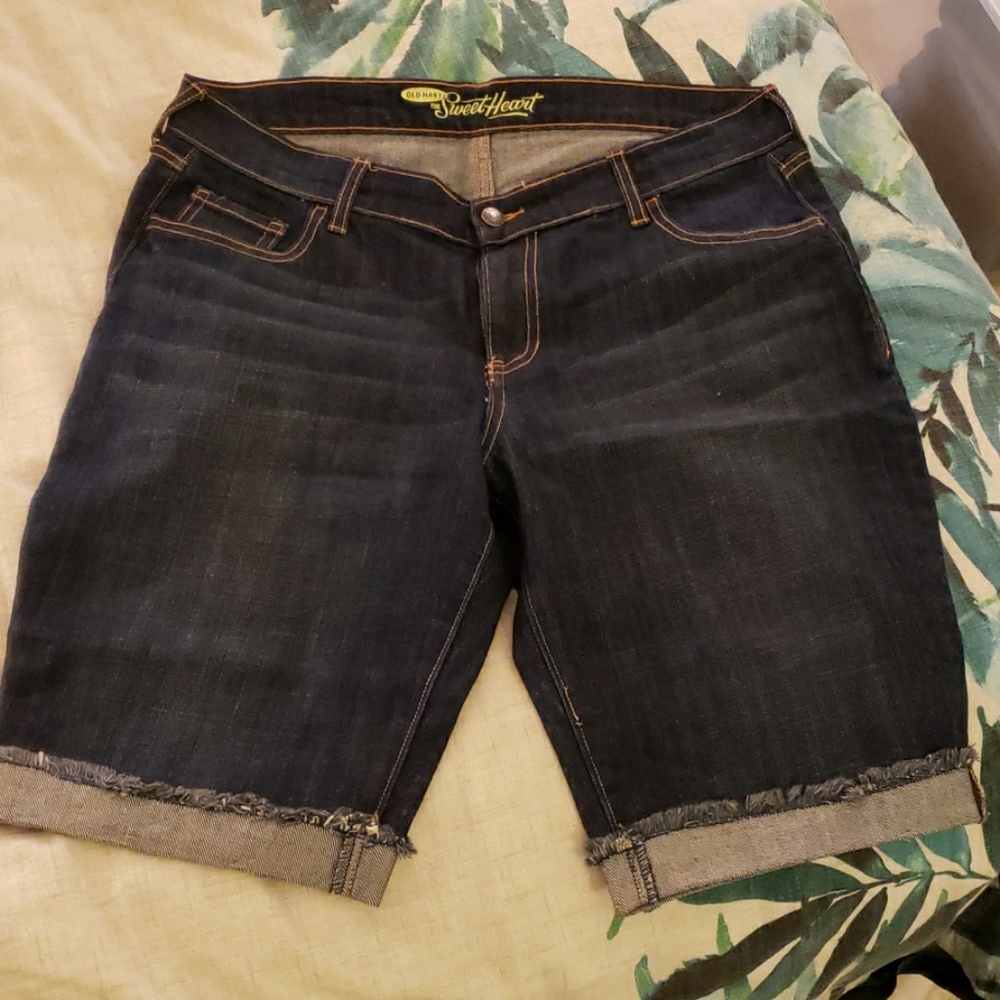 Old Navy - The Sweetheart - Bermuda shorts